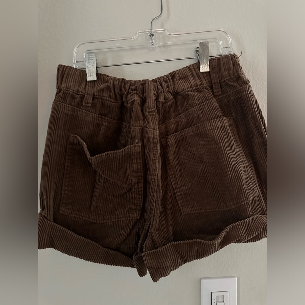 Shorts - Picture 2 of 2